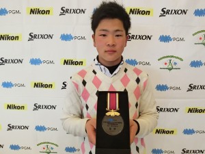 牛塚海斗（香川・香川西高２年）