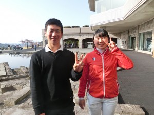 杉浦悠太（左）と妹・愛梨