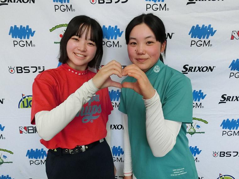 15-18女子・優勝の野口(右)と杉田