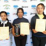 11-12女子表彰・安藤すみれ(中）、竹内美由(左）、岡原凛々香
